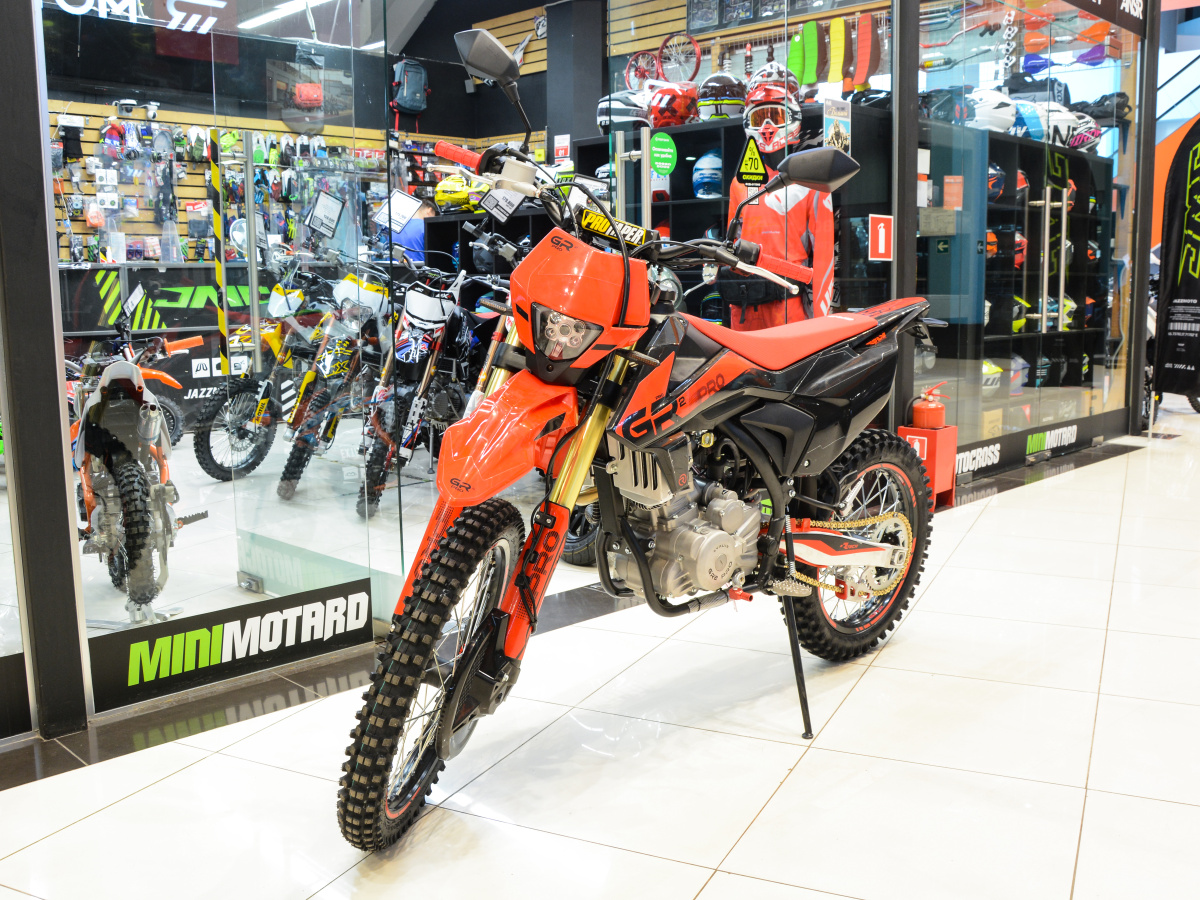 1560435-790-2301 (2)